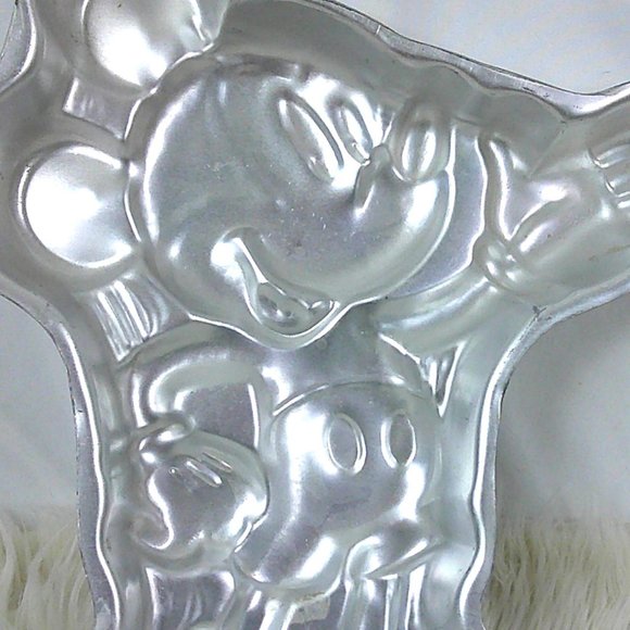Wilton Disney Mickey Mouse Cake Pan 1995 - Picture 4 of 4